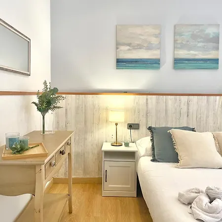 Cozy 7p With Terrace Apartment Barcelona